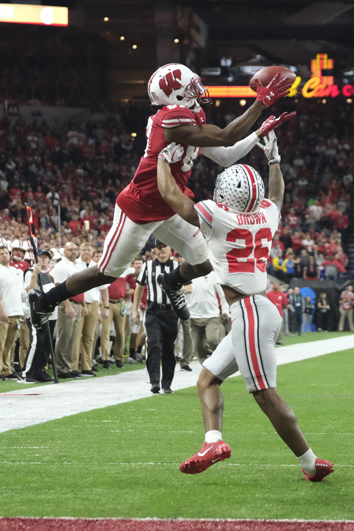 Buckeyes 34, Badgers 21
